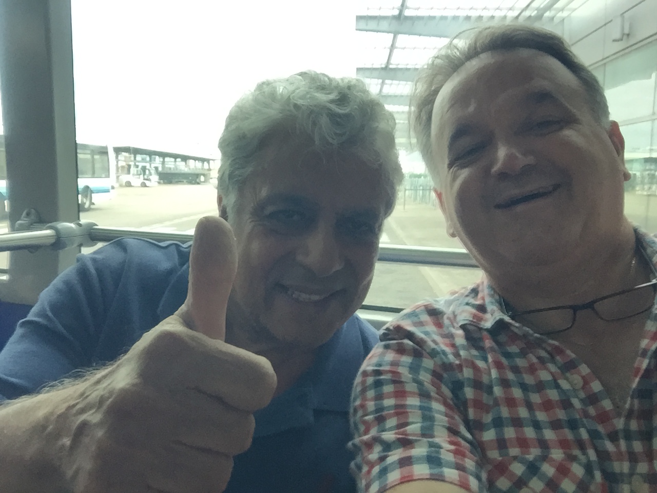 160818 Avec Enrico Macias - Selfie à Toulouse !